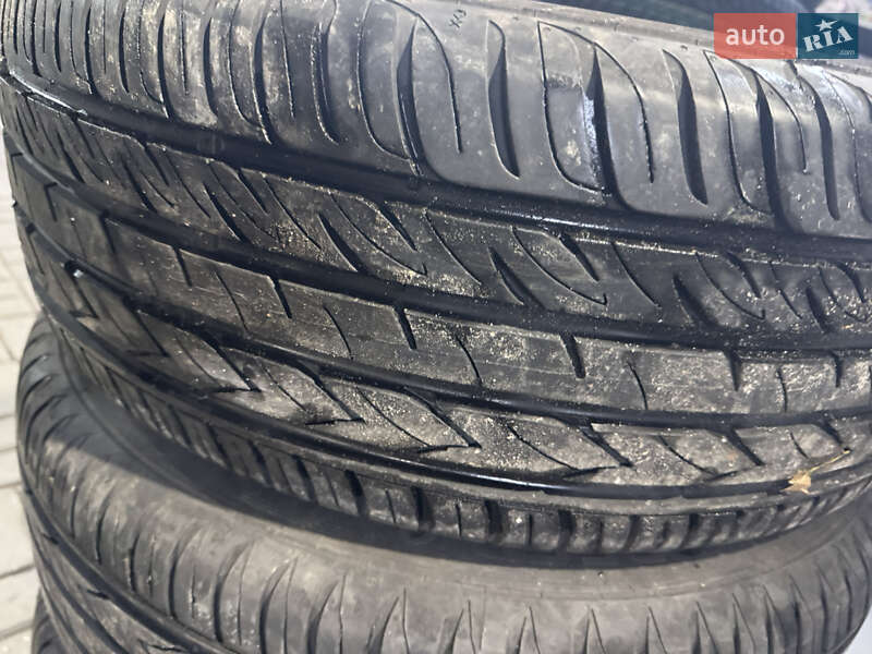 Внедорожник / Кроссовер Ford Escape 2016 в Самборе