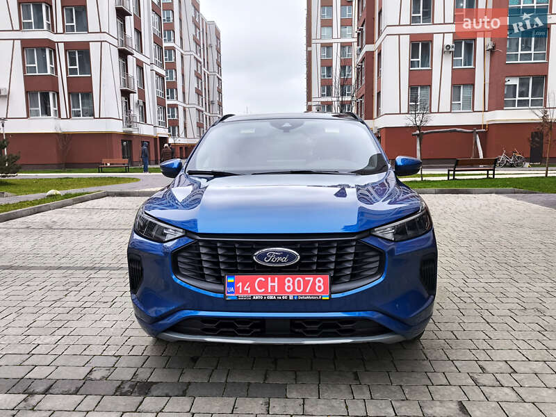 Внедорожник / Кроссовер Ford Escape 2023 в Ивано-Франковске