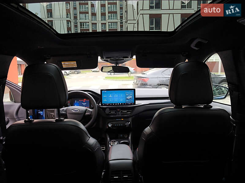 Внедорожник / Кроссовер Ford Escape 2023 в Ивано-Франковске