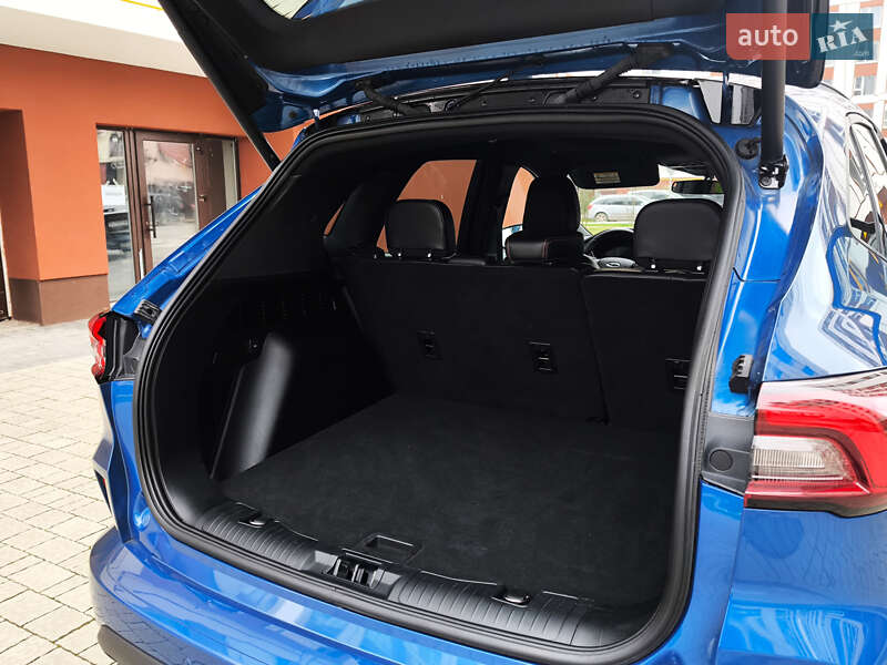 Внедорожник / Кроссовер Ford Escape 2023 в Ивано-Франковске