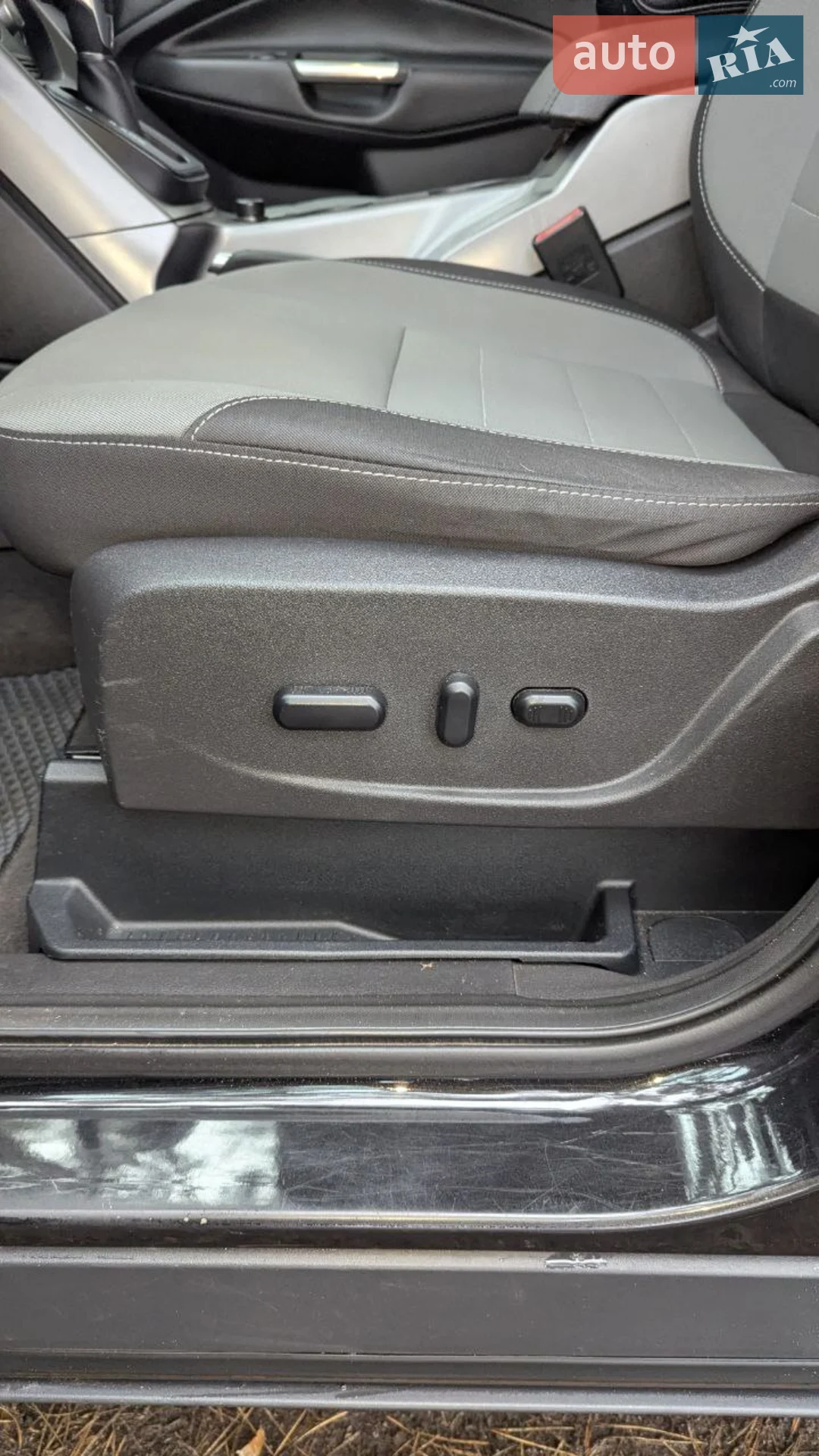 2015 Ford Escape - мініатюра 13