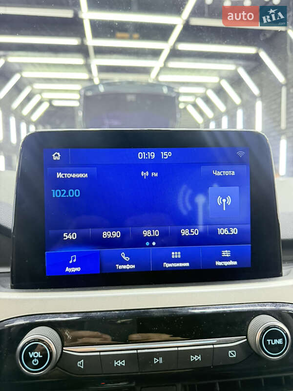 Внедорожник / Кроссовер Ford Escape 2021 в Харькове