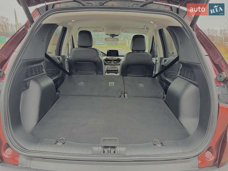 Внедорожник / Кроссовер Ford Escape 2021 в Чернигове