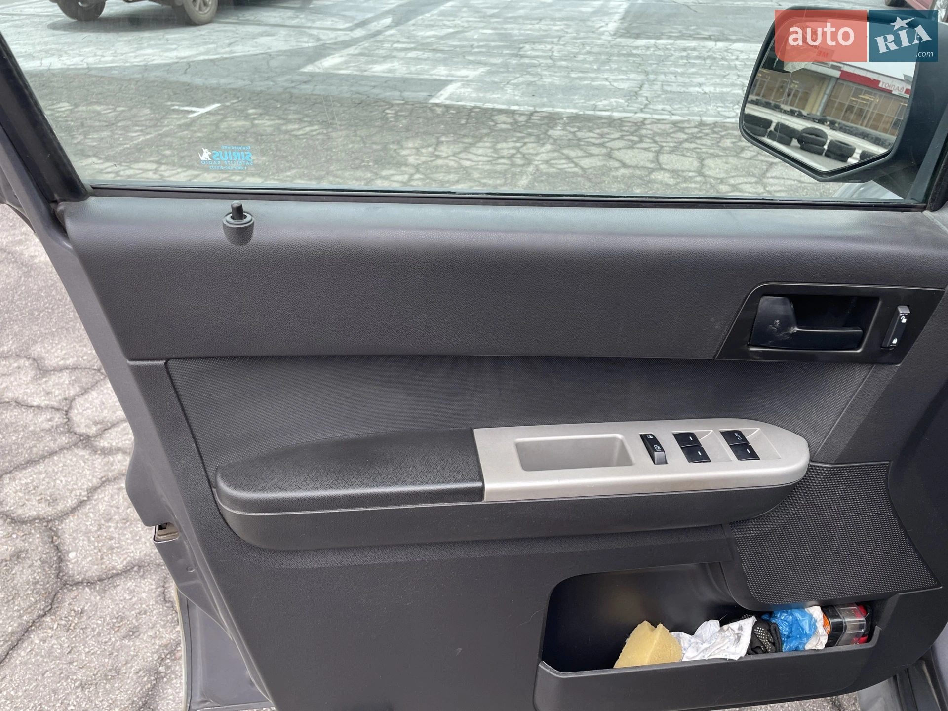 2010 Ford Escape - мініатюра 19