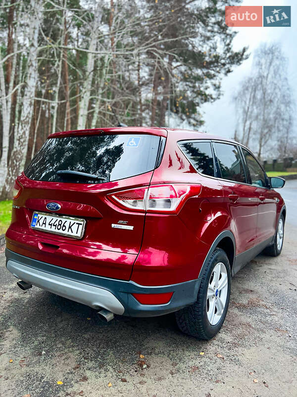 Внедорожник / Кроссовер Ford Escape 2014 в Киеве