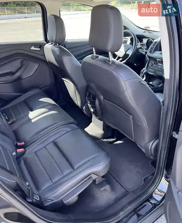 Позашляховик / Кросовер Ford Escape 2019 в Дніпрі