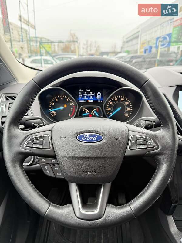 Позашляховик / Кросовер Ford Escape 2016 в Сумах фото 25 Позашляховик / Кросовер Ford Escape 2016 в Сумах