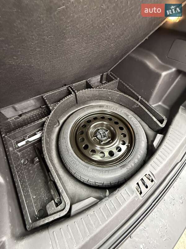 Позашляховик / Кросовер Ford Escape 2016 в Сумах фото 14 Позашляховик / Кросовер Ford Escape 2016 в Сумах