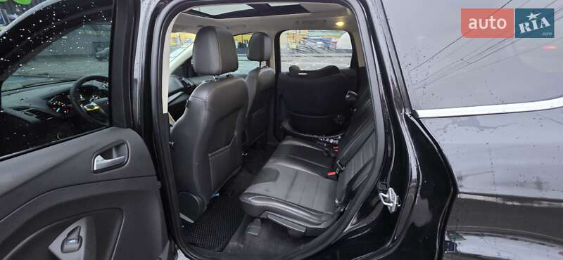 Внедорожник / Кроссовер Ford Escape 2016 в Киеве