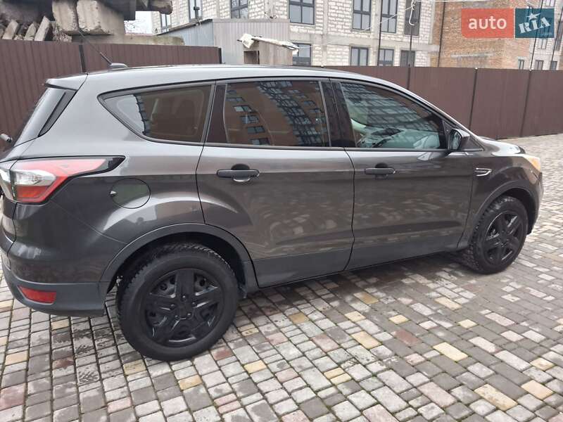 Внедорожник / Кроссовер Ford Escape 2017 в Каменец-Подольском фото 7 Внедорожник / Кроссовер Ford Escape 2017 в Каменец-Подольском