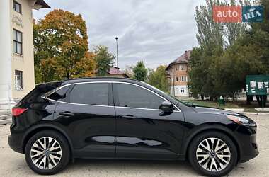 Внедорожник / Кроссовер Ford Escape 2020 в Днепре