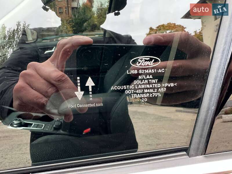 Внедорожник / Кроссовер Ford Escape 2020 в Днепре