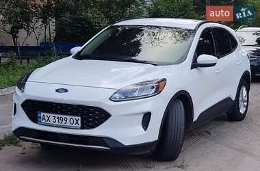 Позашляховик / Кросовер Ford Escape 2020 в Зміїві