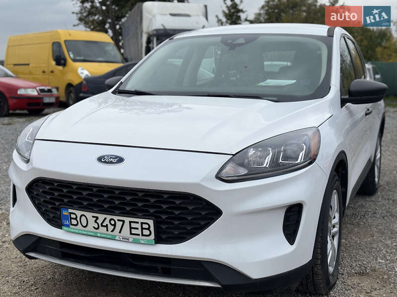 Позашляховик / Кросовер Ford Escape 2019 в Тернополі