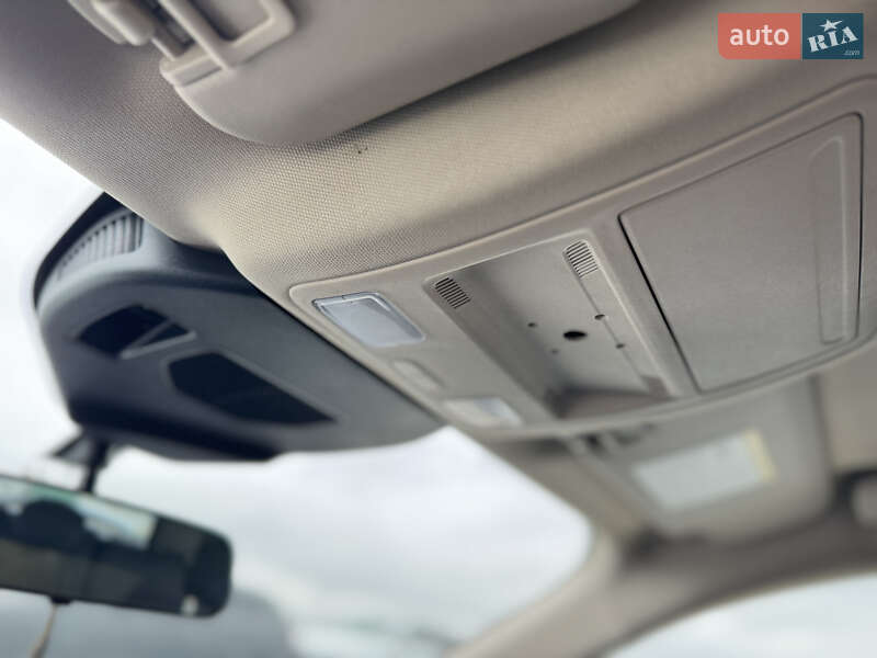 Позашляховик / Кросовер Ford Escape 2019 в Тернополі