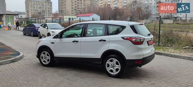 Внедорожник / Кроссовер Ford Escape 2018 в Днепре фото 9 Внедорожник / Кроссовер Ford Escape 2018 в Днепре