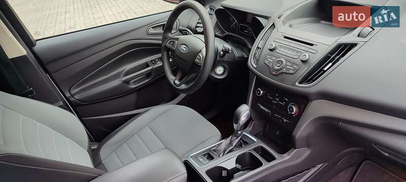 Внедорожник / Кроссовер Ford Escape 2018 в Днепре фото 36 Внедорожник / Кроссовер Ford Escape 2018 в Днепре