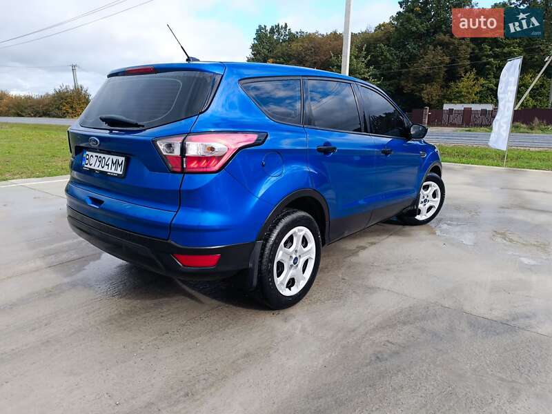 Внедорожник / Кроссовер Ford Escape 2016 в Львове