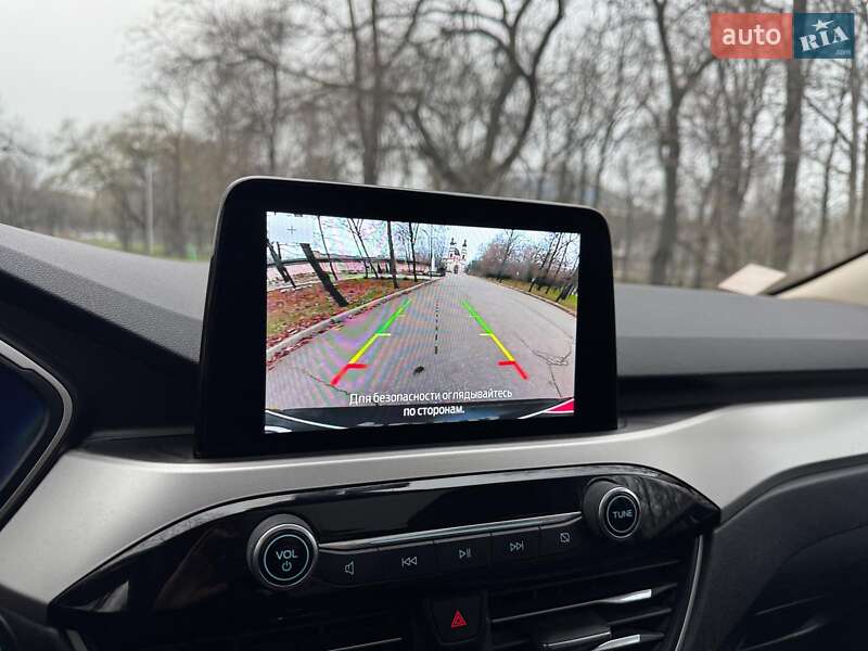 Позашляховик / Кросовер Ford Escape 2019 в Запоріжжі