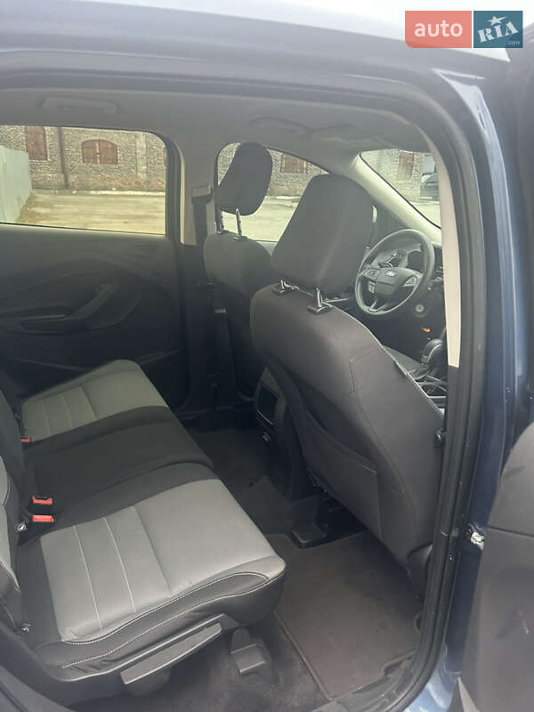 Внедорожник / Кроссовер Ford Escape 2018 в Борисполе