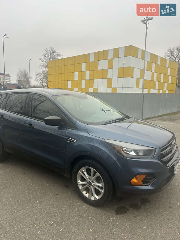 Внедорожник / Кроссовер Ford Escape 2018 в Борисполе