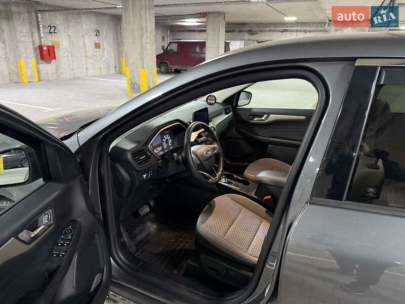 Внедорожник / Кроссовер Ford Escape 2021 в Тернополе фото 26 Внедорожник / Кроссовер Ford Escape 2021 в Тернополе