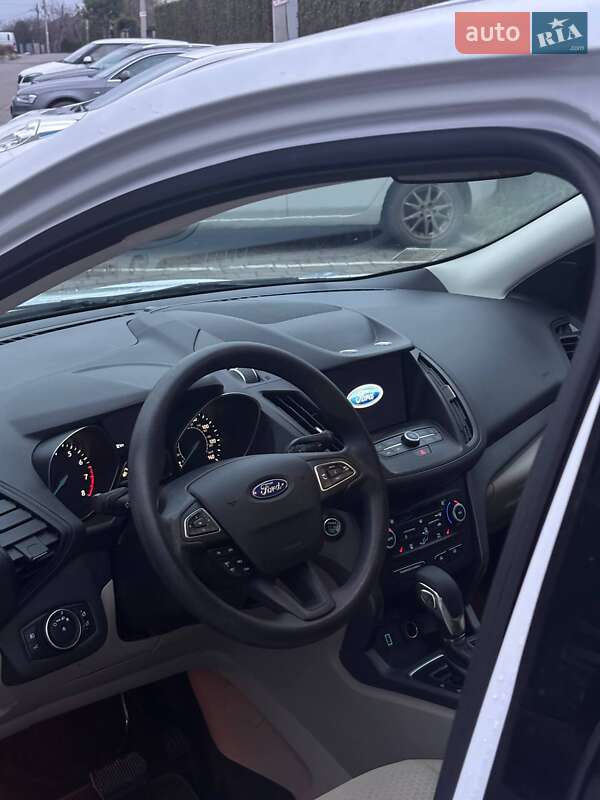 Внедорожник / Кроссовер Ford Escape 2019 в Львове фото 10 Внедорожник / Кроссовер Ford Escape 2019 в Львове