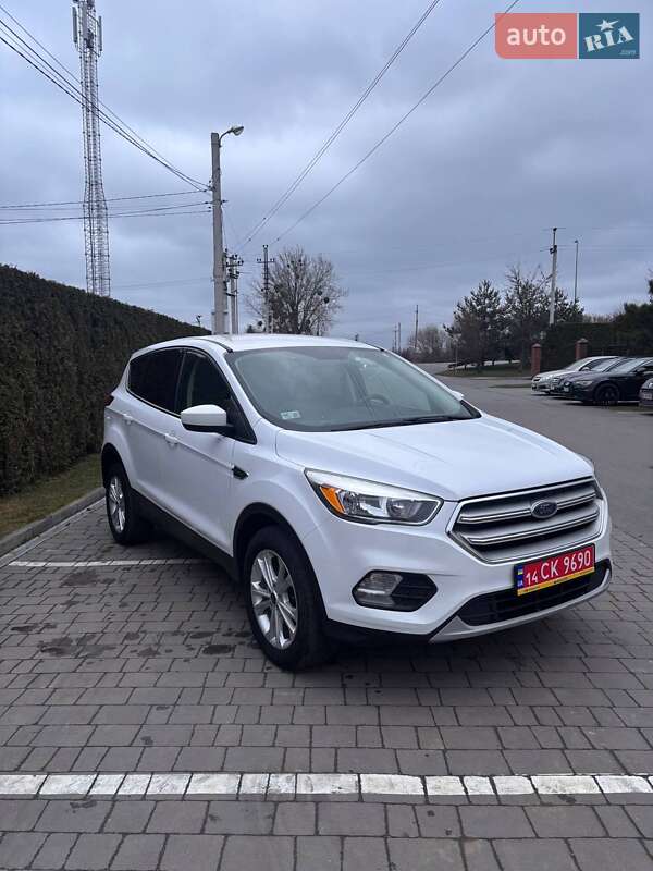 Внедорожник / Кроссовер Ford Escape 2019 в Львове фото 2 Внедорожник / Кроссовер Ford Escape 2019 в Львове