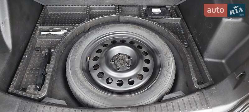 Внедорожник / Кроссовер Ford Escape 2017 в Дубно