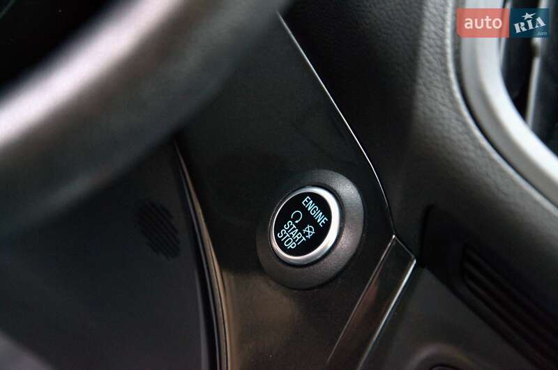 Позашляховик / Кросовер Ford Escape 2017 в Житомирі фото 28 Позашляховик / Кросовер Ford Escape 2017 в Житомирі