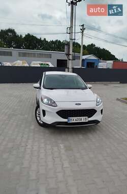 Позашляховик / Кросовер Ford Escape 2020 в Ізяславі