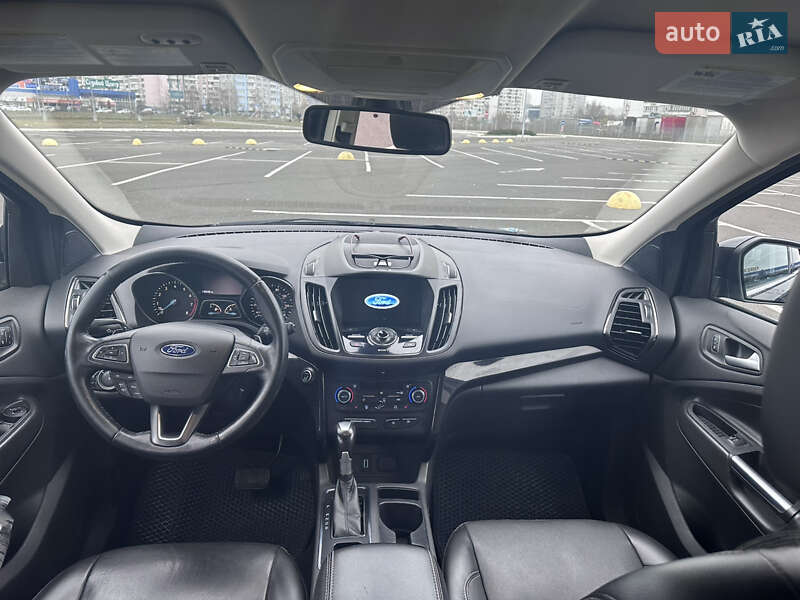 Внедорожник / Кроссовер Ford Escape 2016 в Киеве