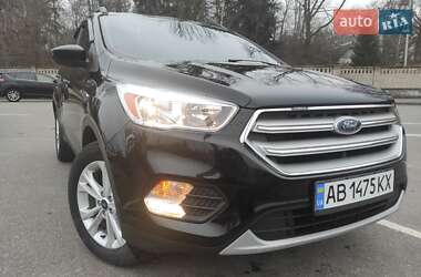 Внедорожник / Кроссовер Ford Escape 2018 в Виннице