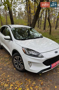 Позашляховик / Кросовер Ford Escape 2020 в Світловодську