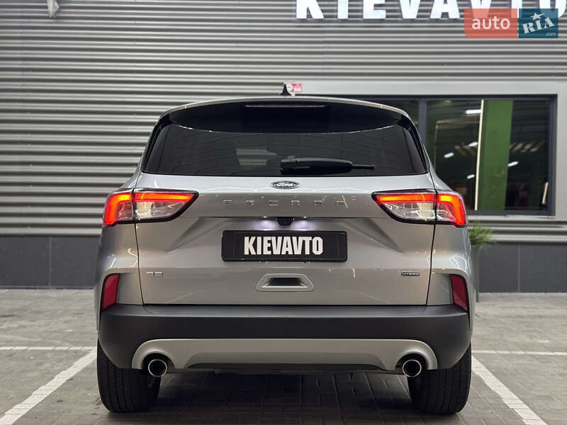 Позашляховик / Кросовер Ford Escape 2021 в Києві