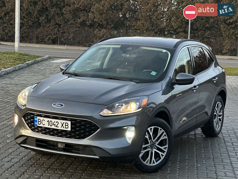 Позашляховик / Кросовер Ford Escape 2021 в Львові