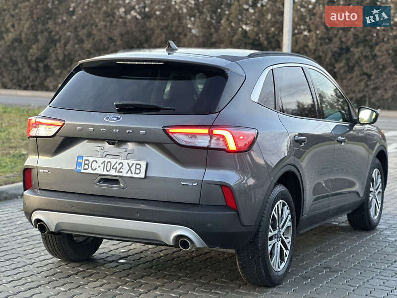 Позашляховик / Кросовер Ford Escape 2021 в Львові