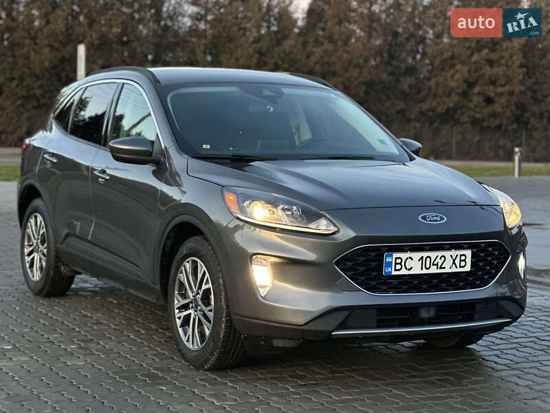 Позашляховик / Кросовер Ford Escape 2021 в Львові