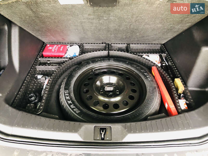 Внедорожник / Кроссовер Ford Escape 2013 в Бердичеве фото 31 Внедорожник / Кроссовер Ford Escape 2013 в Бердичеве