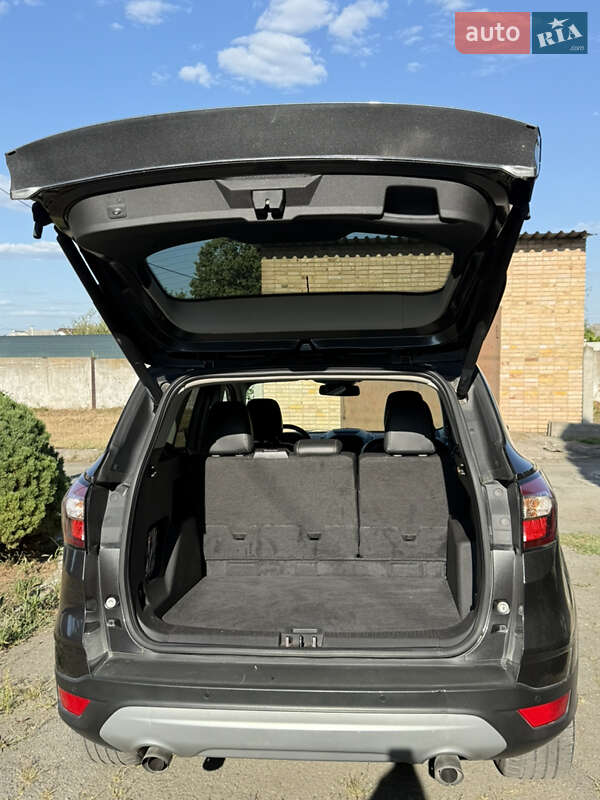 Позашляховик / Кросовер Ford Escape 2018 в Дніпрі