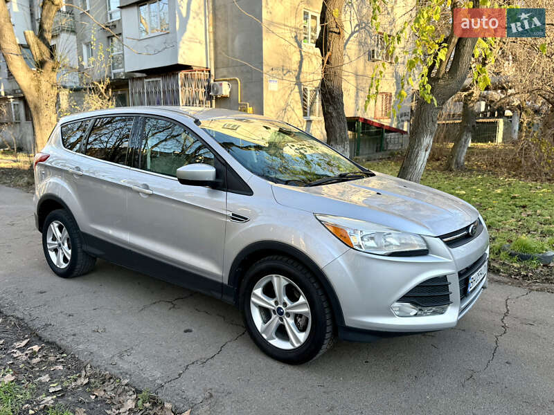 Внедорожник / Кроссовер Ford Escape 2014 в Одессе