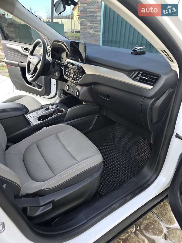 Позашляховик / Кросовер Ford Escape 2022 в Кам'янець-Подільському