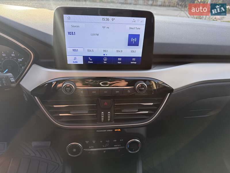 Внедорожник / Кроссовер Ford Escape 2020 в Киеве