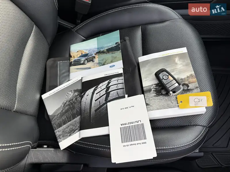 Внедорожник / Кроссовер Ford Escape 2020 в Киеве документ