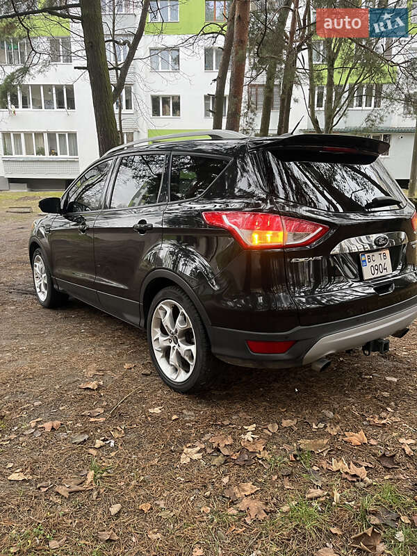 Внедорожник / Кроссовер Ford Escape 2014 в Новояворовске