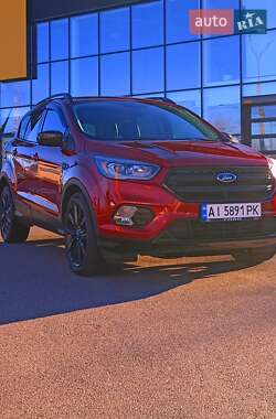Внедорожник / Кроссовер Ford Escape 2016 в Белой Церкви