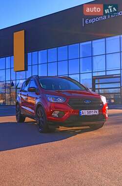 Внедорожник / Кроссовер Ford Escape 2016 в Белой Церкви