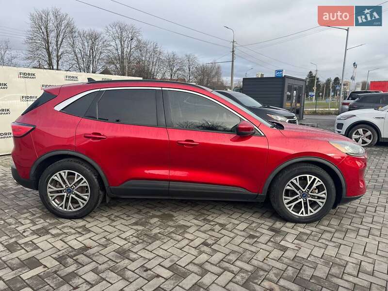 Внедорожник / Кроссовер Ford Escape 2020 в Луцке