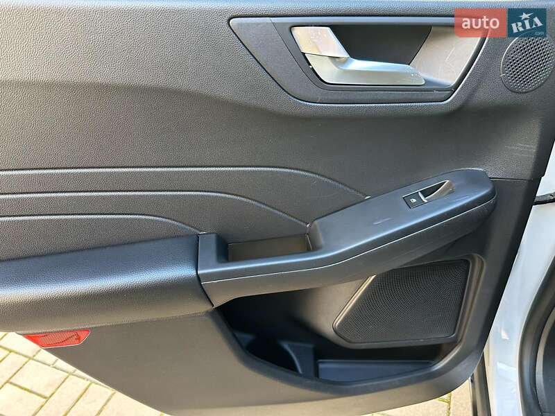 Внедорожник / Кроссовер Ford Escape 2023 в Одессе