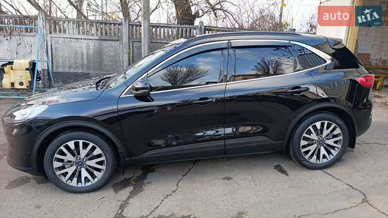 Внедорожник / Кроссовер Ford Escape 2020 в Одессе